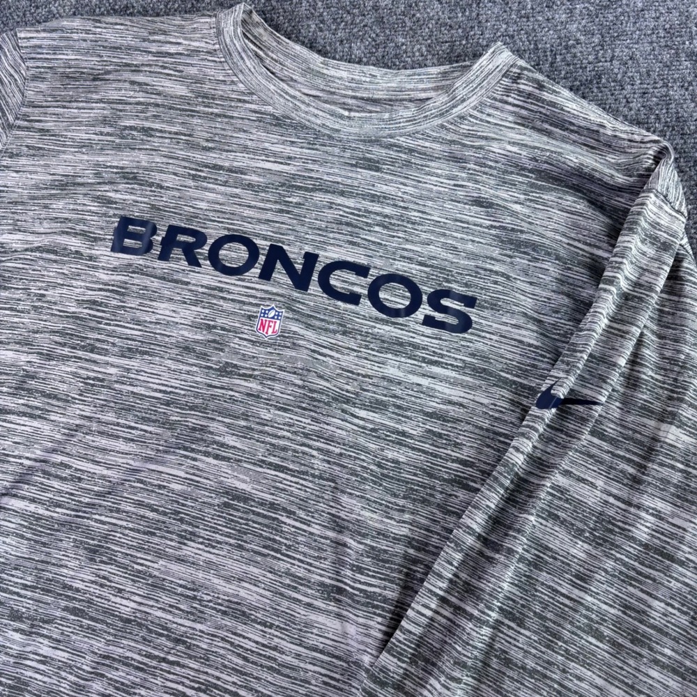 Nike Long Sleeve Shirt Mens XXL Gray Broncos NFL Dri-FIT Space Dye Performance